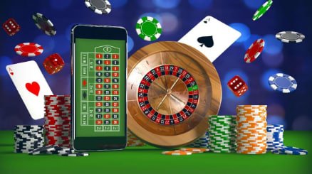 Pengguna menikmati taruhan olahraga sepak bola melalui perangkat mobile yang responsif